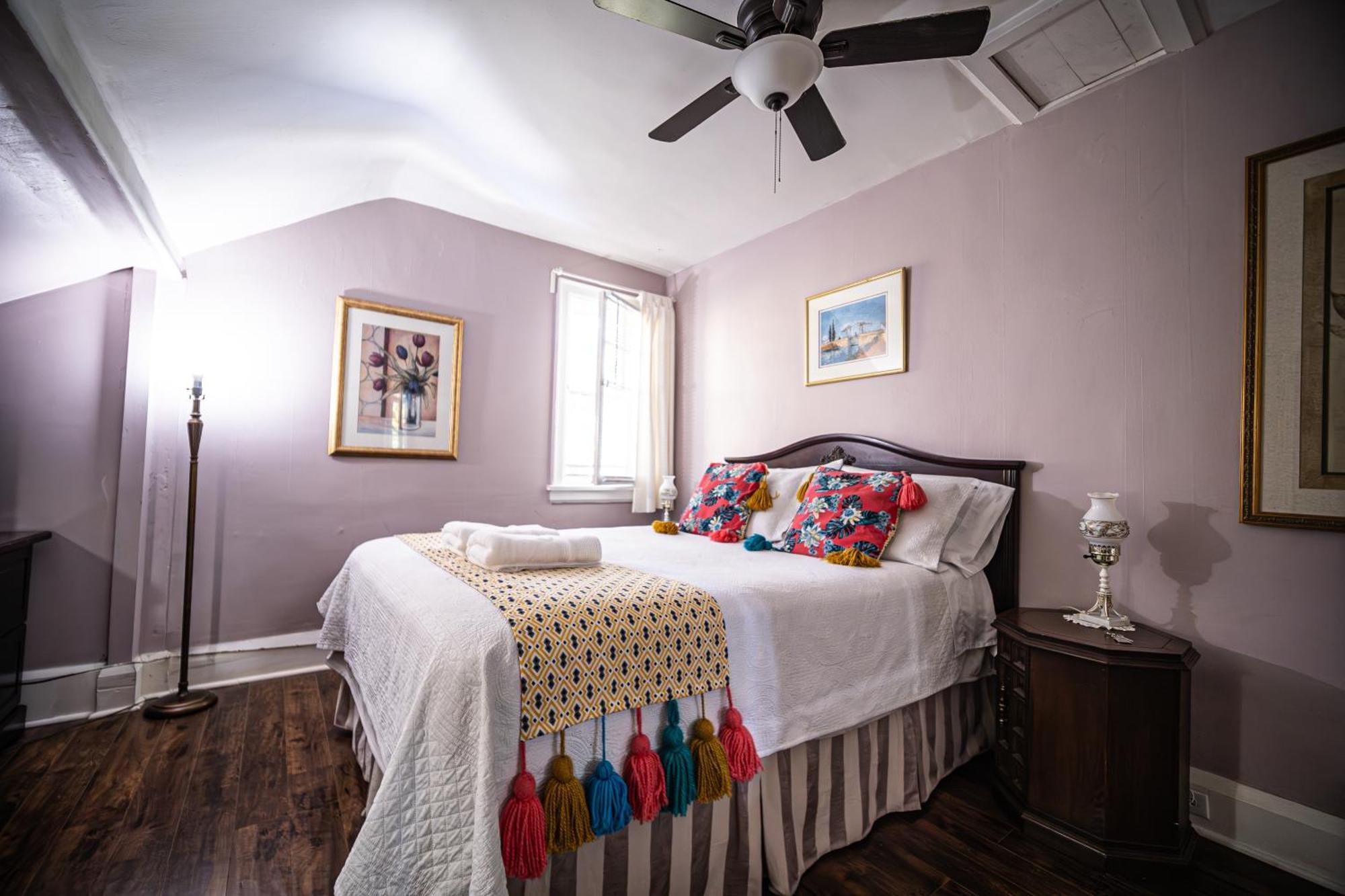 Blue Spruce Bed And Breakfast Muskoka Грейвънхърст Екстериор снимка